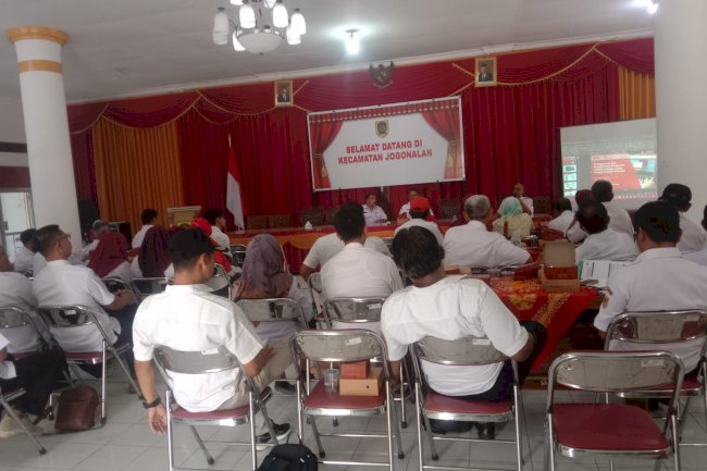 BIMTEK PENGISIAN LHKPN BAGI KEPALA DESA DAN SOSIALISASI ANTI KORUPSI