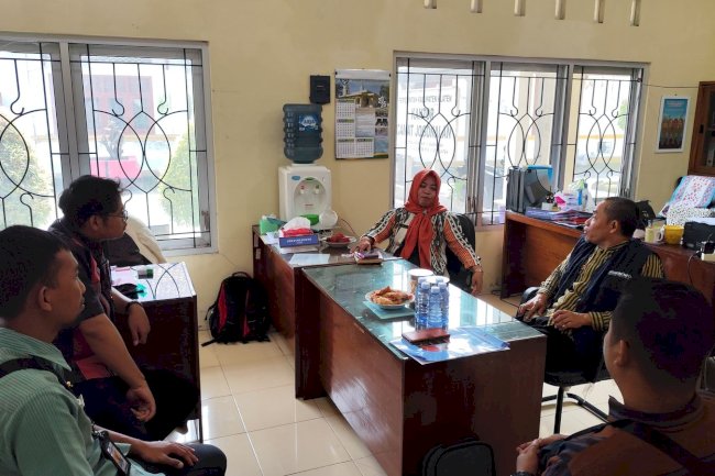 Monitoring Tim PPID Kabupaten Klaten dalam Pendampingan Website Kecamatan Jogonalan