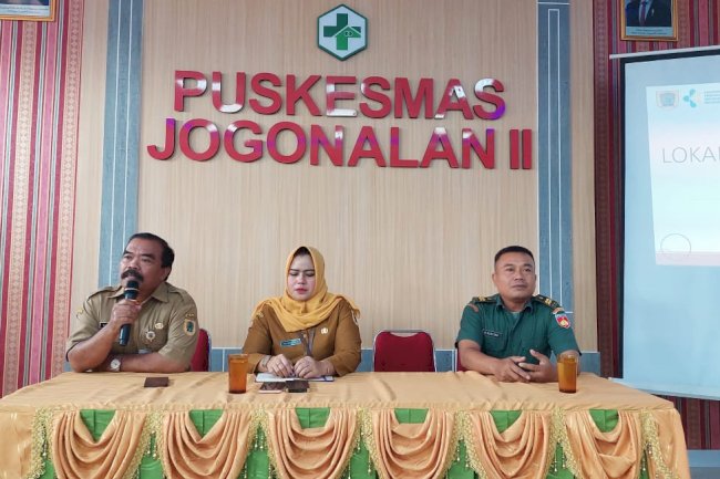 Rakor Lintas Sektoral di Puskesmas Jogonalan II, Camat Jogonalan Tegaskan Pentingnya Sinergi Layanan Kesehatan dan Pemerintahan