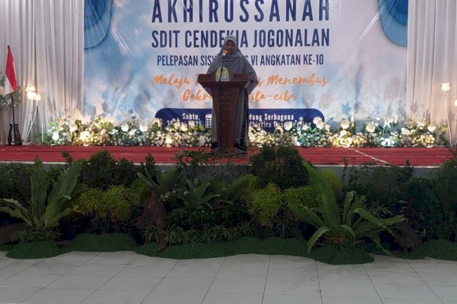 Meriah dan Haru, Akhirussanah SDIT Cendekia Dihadiri Kasubag Umum Kepegawaian Kecamatan Jogonalan