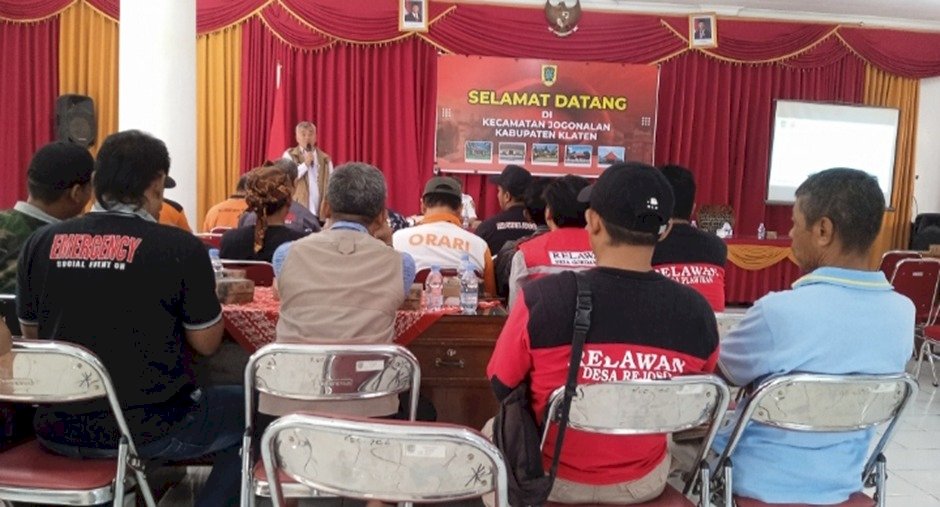 Sosialisasi dan Mitigasi Kebencanaan Serta Pembentukan Tim Reaksi Cepat (TRC) di Kecamatan Jogonalan